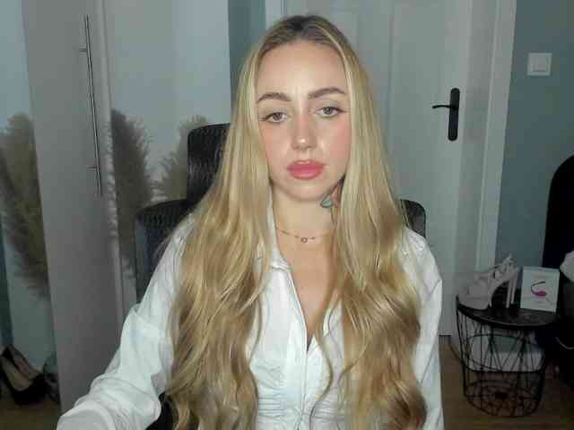 SEXYcoralie