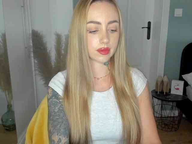 SEXYcoralie