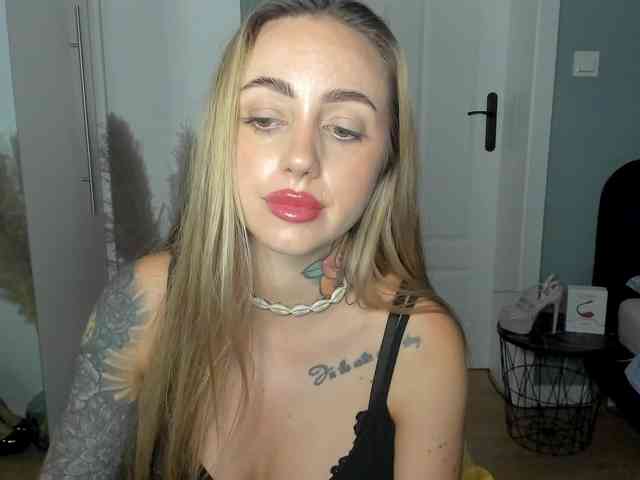 SEXYcoralie