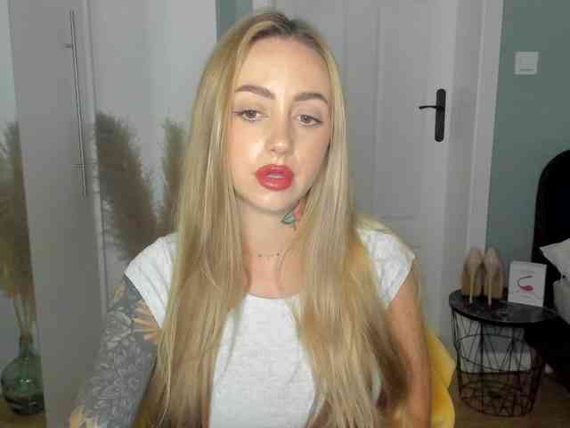 SEXYcoralie
