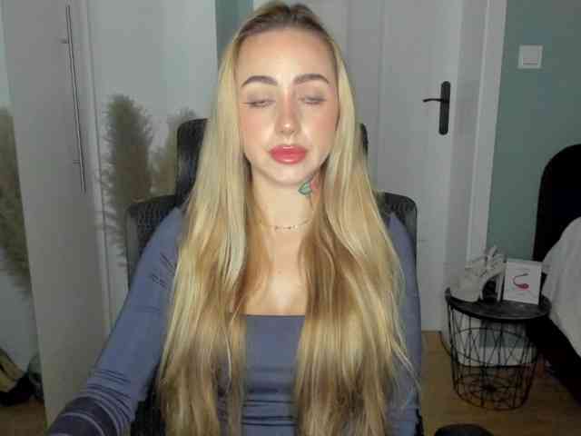 SEXYcoralie