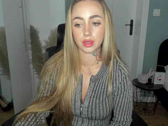 SEXYcoralie