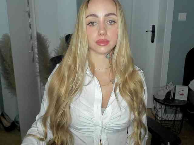 SEXYcoralie