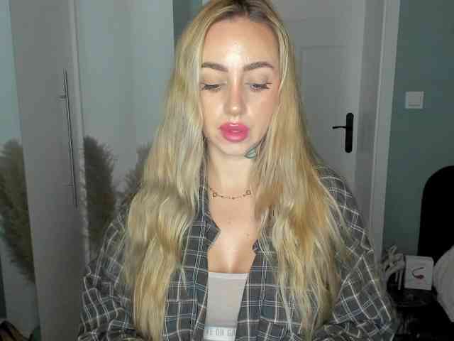 SEXYcoralie