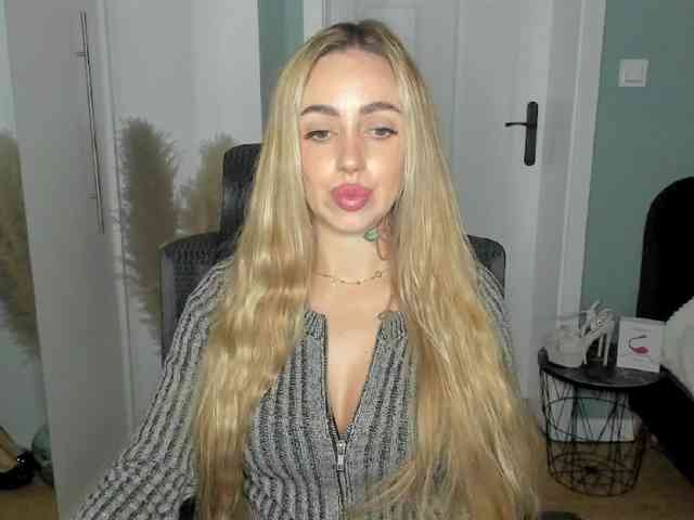 SEXYcoralie