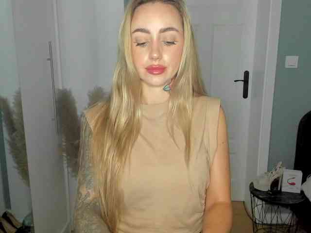SEXYcoralie