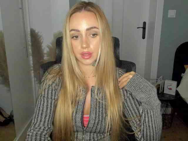 SEXYcoralie
