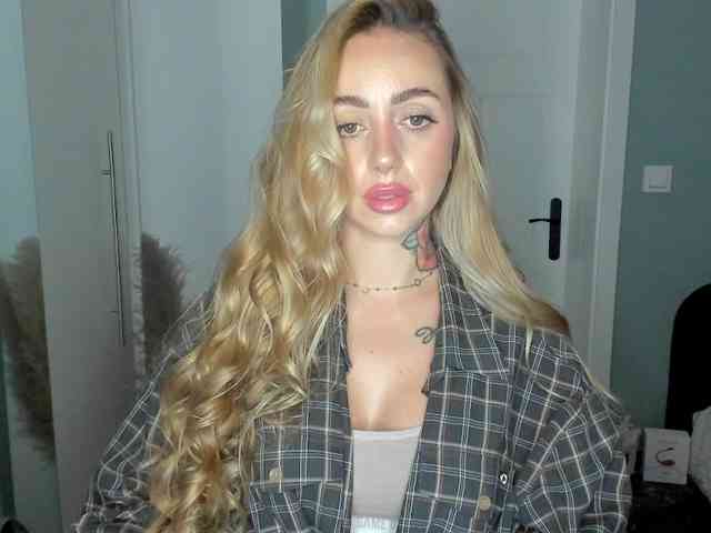 SEXYcoralie