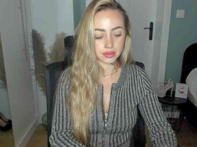 SEXYcoralie