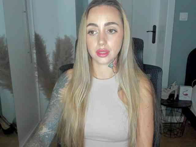SEXYcoralie