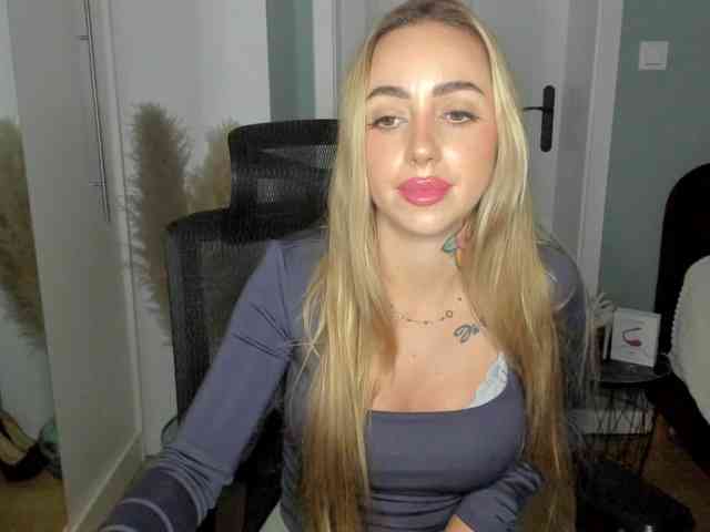 SEXYcoralie