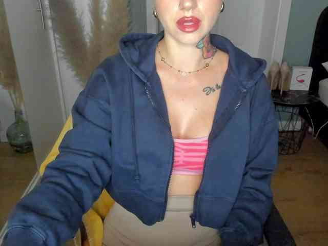 SEXYcoralie
