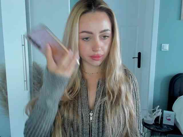 SEXYcoralie
