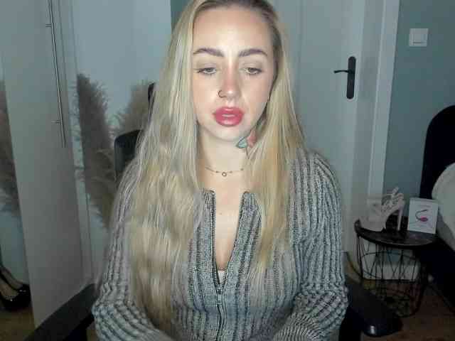 SEXYcoralie
