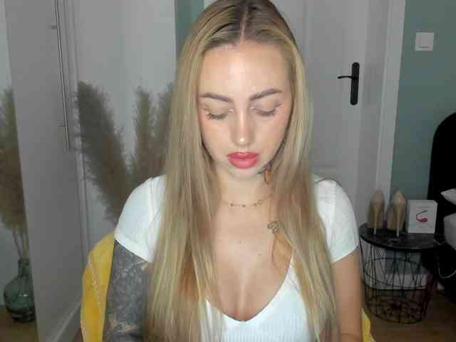 SEXYcoralie