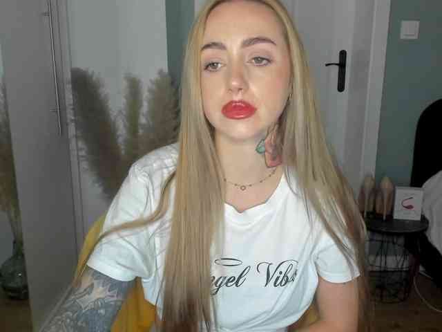 SEXYcoralie