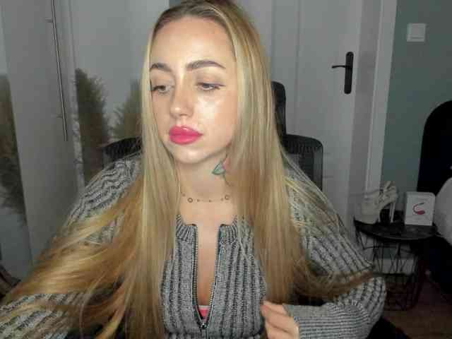 SEXYcoralie