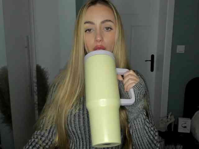 SEXYcoralie