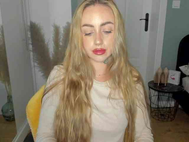 SEXYcoralie