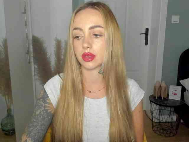 SEXYcoralie