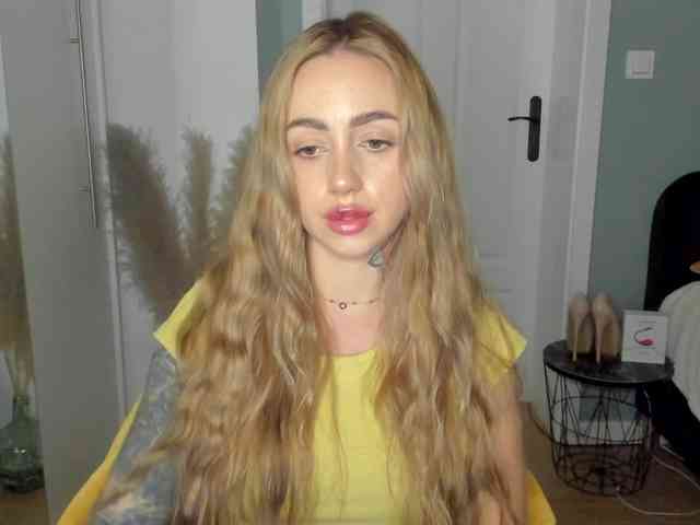 SEXYcoralie