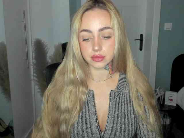 SEXYcoralie