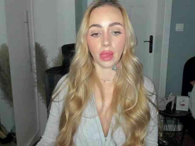 SEXYcoralie