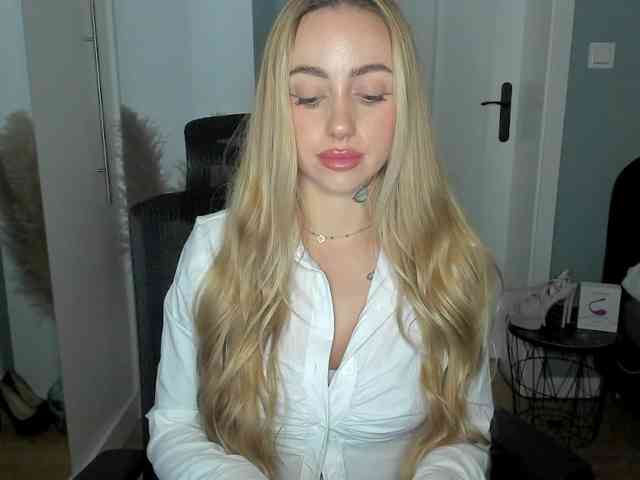 SEXYcoralie