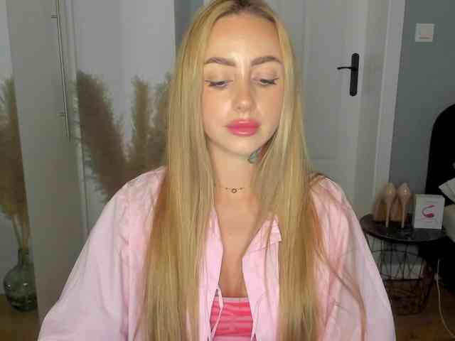 SEXYcoralie