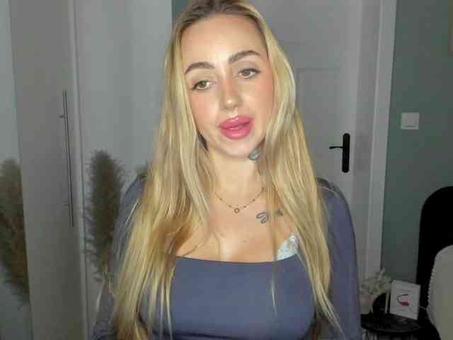 SEXYcoralie