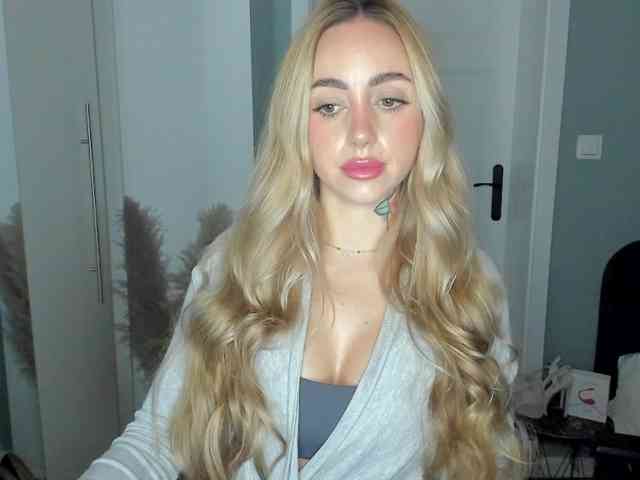 SEXYcoralie