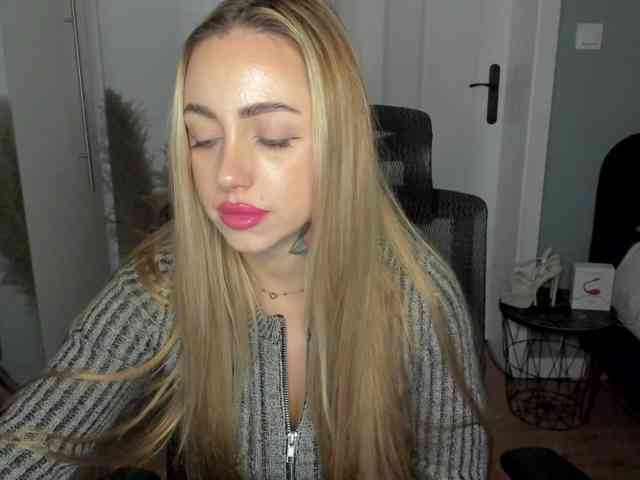 SEXYcoralie