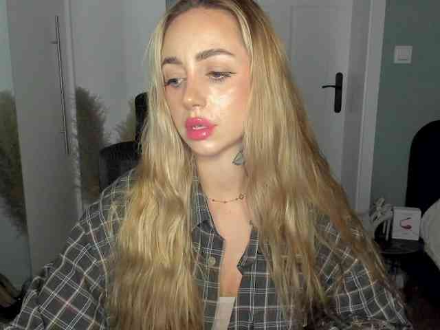 SEXYcoralie