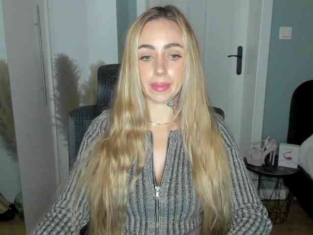 SEXYcoralie