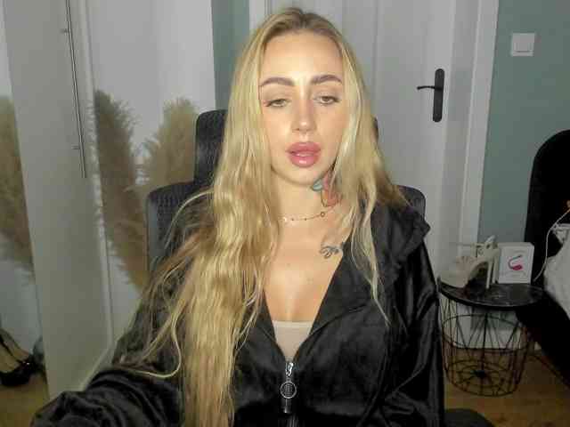 SEXYcoralie