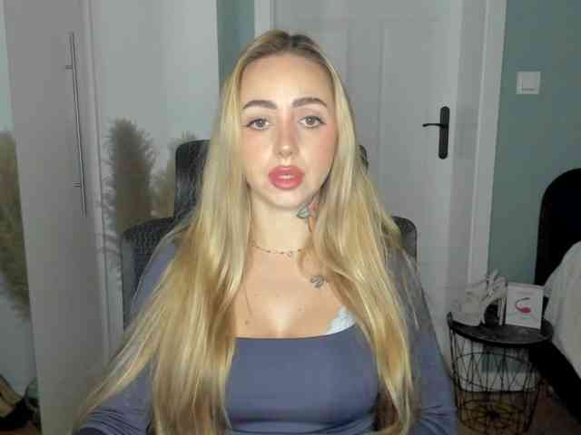 SEXYcoralie
