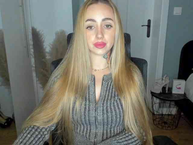 SEXYcoralie