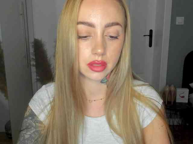 SEXYcoralie