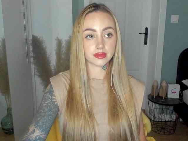 SEXYcoralie