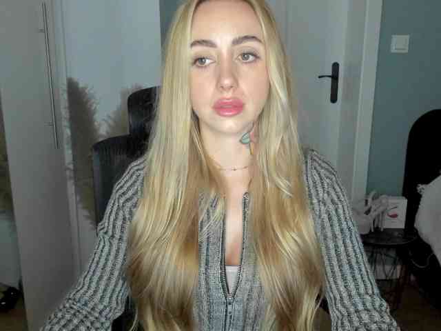 SEXYcoralie