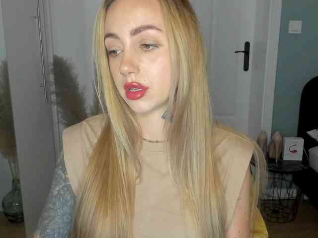 SEXYcoralie