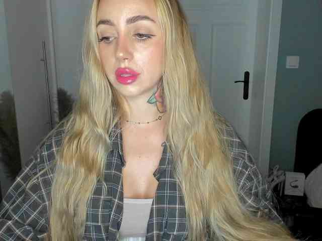 SEXYcoralie