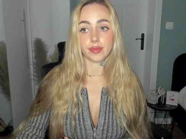 SEXYcoralie