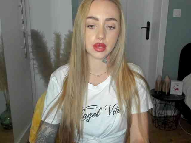 SEXYcoralie
