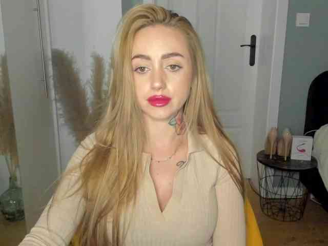 SEXYcoralie