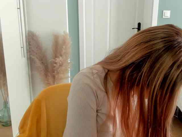 SEXYcoralie webcam