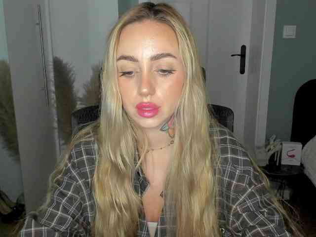 SEXYcoralie