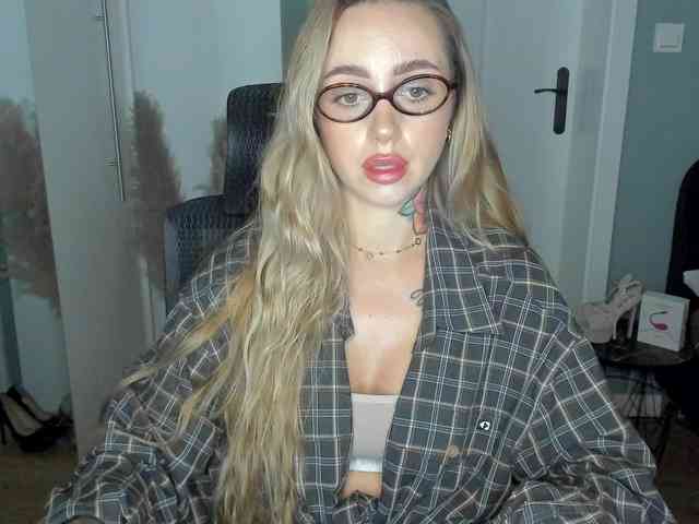 SEXYcoralie