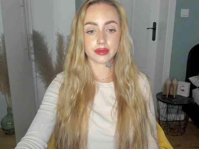 SEXYcoralie