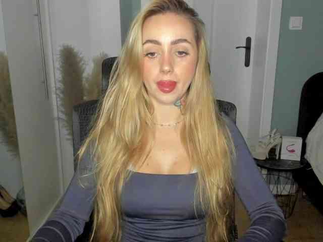 SEXYcoralie